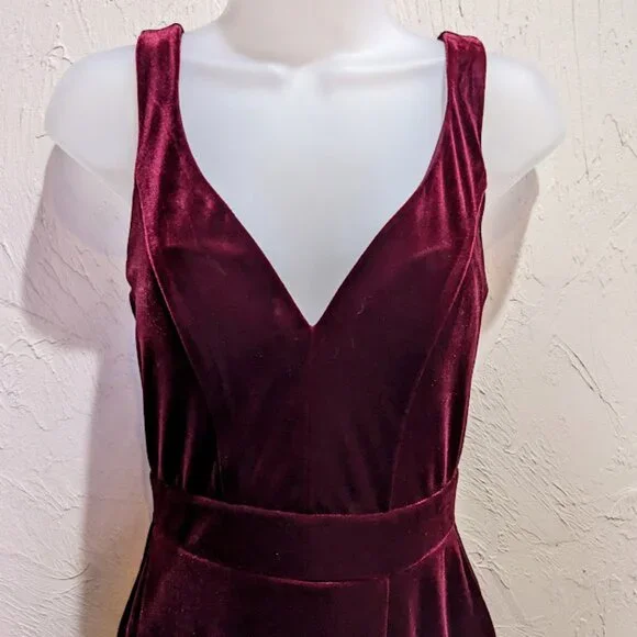 Midnight Doll Velvet Cocktail Dress Womens 5 Burgundy Dark Romantic Formal Mini - Picture 3 of 7
